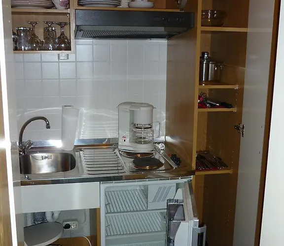 Appartementhotel Mitterdorf 미테르피르미안스로이트